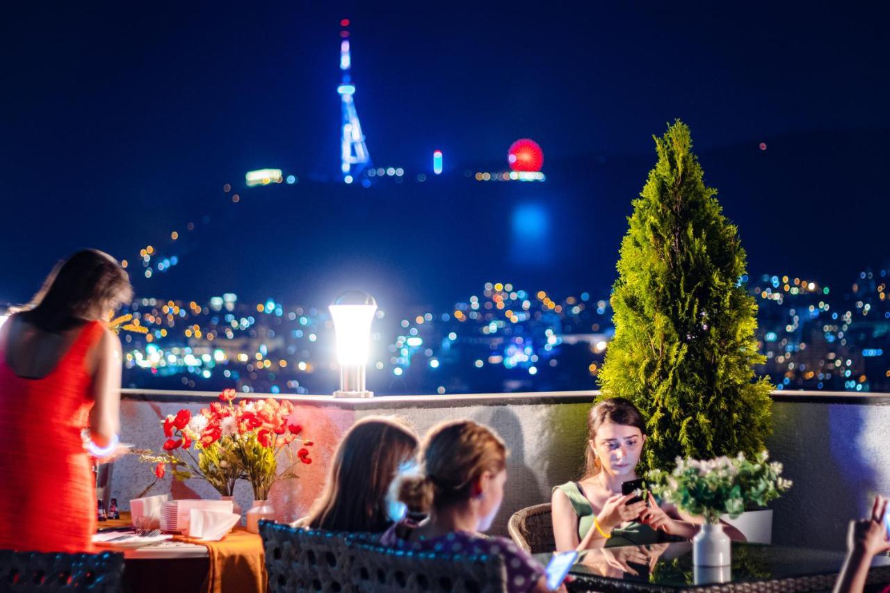 Tm Apart Hotel Tbilisi Bagian luar foto
