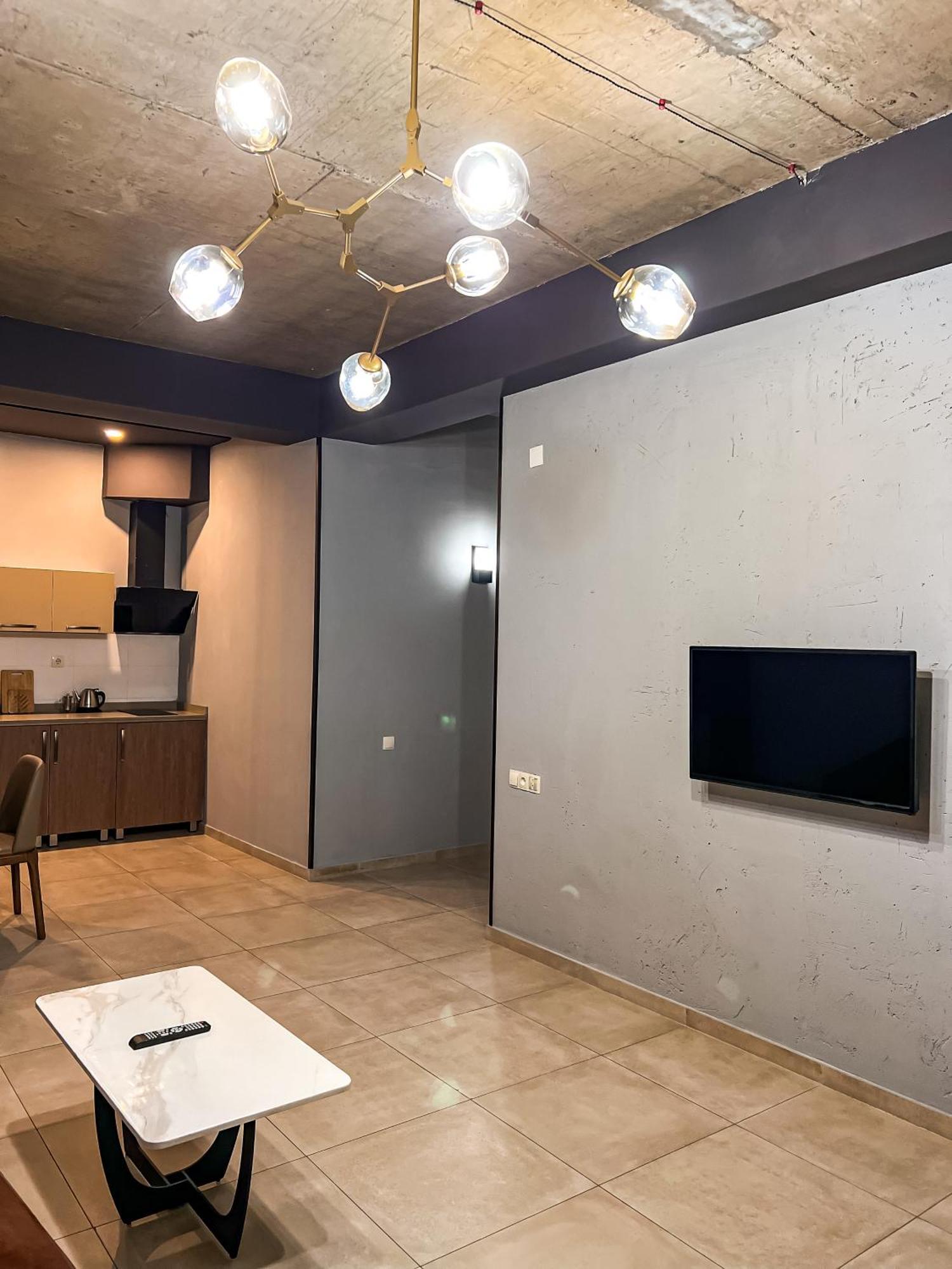 Tm Apart Hotel Tbilisi Bagian luar foto