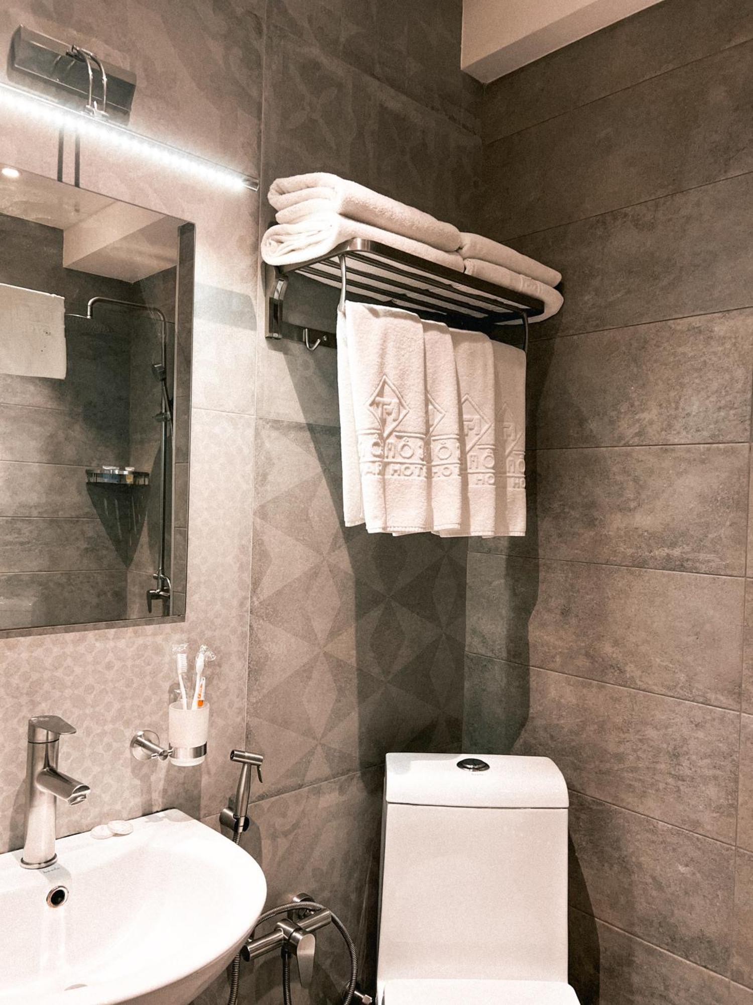 Tm Apart Hotel Tbilisi Bagian luar foto